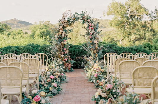 How to Grow Your Business and Book Higher-Budget Weddings as a Floral Designer
