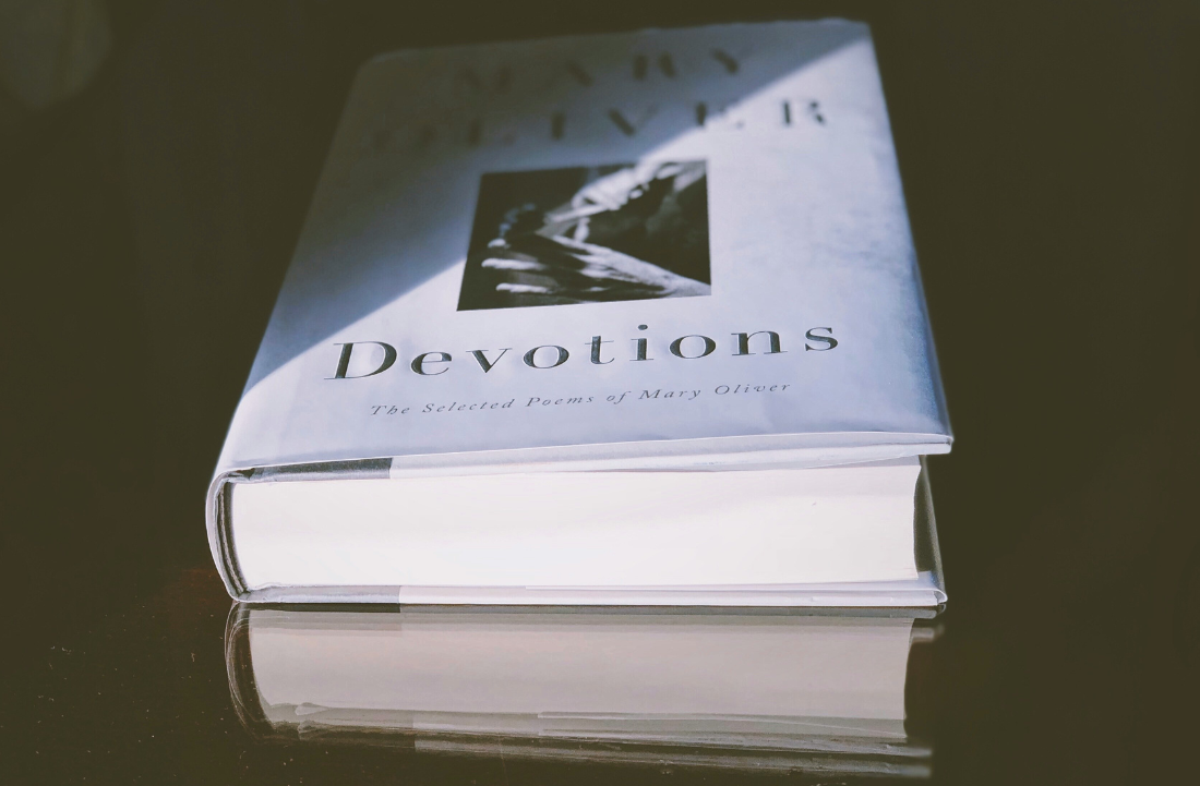 What I'm Reading: Mary Oliver's Devotions